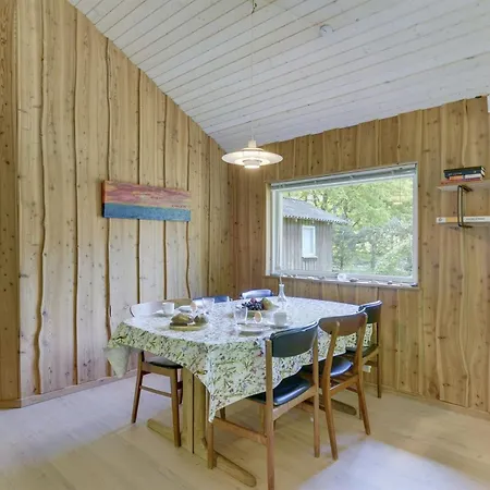 Prázdninový dům Tydulf - 34km From The Sea By Interhome *